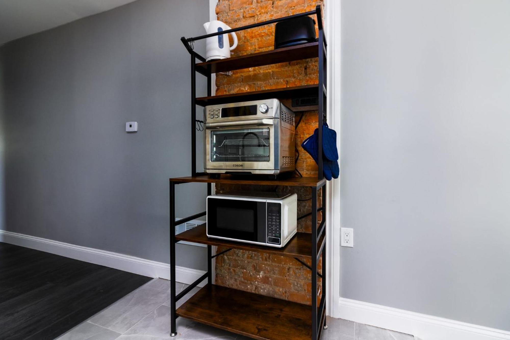 Quaint 1 Bedroom Apartment Sleeps 2-3, Near Niagarawatervallen Buitenkant foto